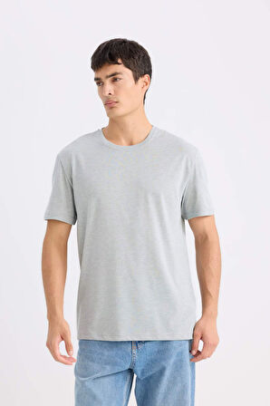 DeFacto New Regular Fit Bisiklet Yaka Basic Düz Kısa Kollu Tişört E1091AXNSGN1124