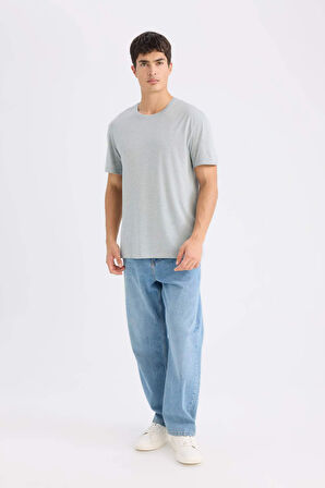DeFacto New Regular Fit Bisiklet Yaka Basic Düz Kısa Kollu Tişört E1091AXNSGN1150