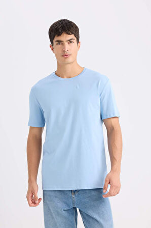 DeFacto New Regular Fit Bisiklet Yaka Basic Düz Kısa Kollu Tişört E1091AXNSBE113