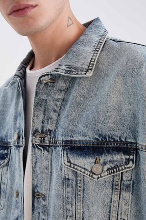 DeFacto %100 Pamuk Oversize Geniş Kalıp Jean Ceket E1006AX25SPNM39