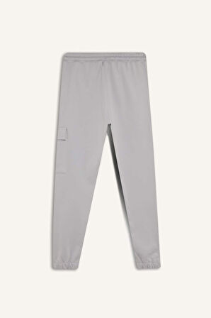 DeFactoFit Sporcu Jogger Eşofman Altı Standart Fit Üç Cepli Beli Bağcıklı Lastikli Paça D3741AX24WNGR523