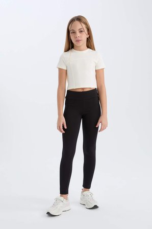 DeFacto Slim Fit Dar Kesim Bisiklet Yaka Kısa Kollu Tişört Kız Çocuk D9789A825SMER99