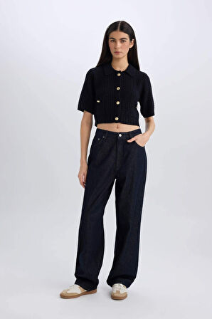 Cropped Fit Gömlek Yaka Hırka