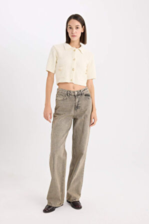 Cropped Fit Gömlek Yaka Hırka