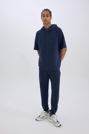 DeFactoFit Slim Fit Sporcu İnce Jogger Eşofman Altı Dar Kesim Skuba Dalgıç Kumaş Standart Paça Beli Bağcıklı Lastikli Paça Z9112AZ25SPNV201