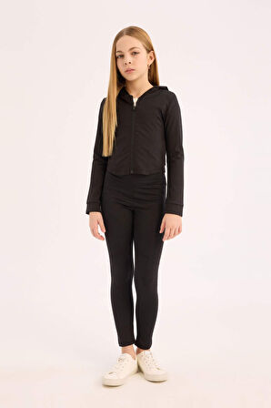 DeFacto Kız Çocuk Kapüşonlu İçi Yumuşak Tüylü Fermuarlı Sweatshirt D9788A825SPBK81