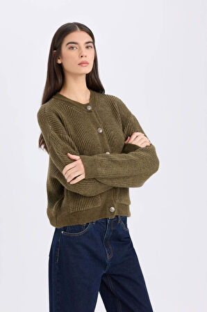 DeFacto Regular Fit Bisiklet Yaka Düğmeli Triko Hırka D9772AX24WNKH438