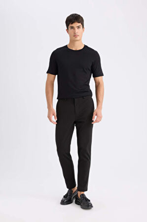 DeFacto Slim Fit Dar Kesim Bisiklet Yaka Modal Karışımlı Pamuklu Basic Düz Siyah Kısa Kollu Tişört M6606AZ24AUBK81