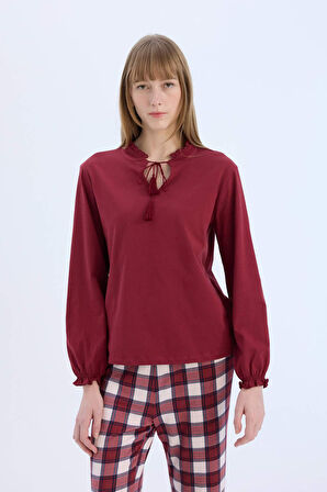 DeFacto Pijama Takımı Regular Fit Bisiklet Yaka Uzun Kollu Üst Kareli Uzun Altı-Fall in Love E2353AX24WNBR248