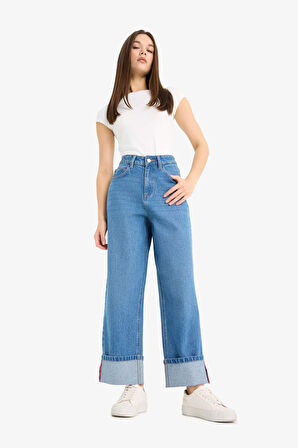 Relax Fit Yüksek Bel Düz Paça Uzun Jean Kar Yıkamalı Pantolon