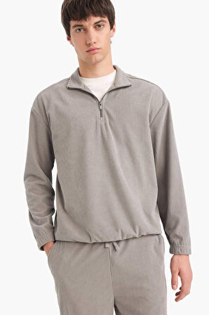 Boxy Fit Dik Yaka Fermuarlı Kadife Sweatshirt