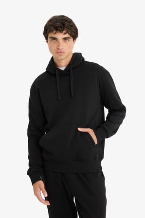 DeFacto Regular Fit Kapüşonlu Kanguru Cepli İçi Yumuşak Tüylü Basic Düz Sweatshirt X8283AZ25AUBK81