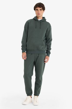 DeFacto Regular Fit Kapüşonlu İçi Yumuşak Tüylü Kanguru Cepli Basic Düz Sweatshirt X8283AZ25AUGN1155