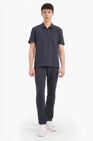 DeFacto Regular Fit Polo Yaka Kısa Kollu Dokulu Tişört E4027AX25SPAR214