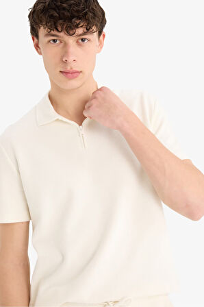 DeFacto Regular Fit Polo Yaka Kısa Kollu Dokulu Tişört E4027AX25SPER223