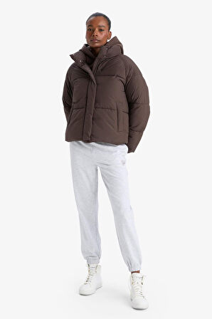 Defactofit Su Geçirmez Regular Fit Dik Yaka Reglan Kol Kışlık Şişme Mont