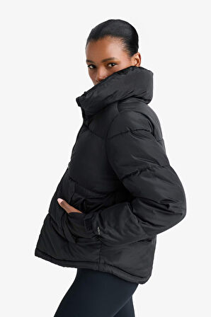 DeFactoFit Su Geçirmez Regular Fit Fermuarlı Mont
