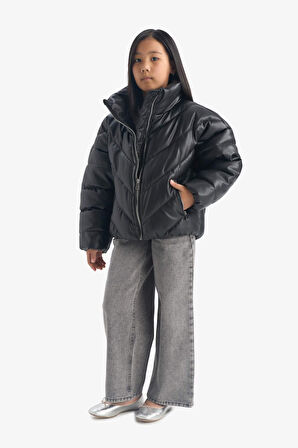 Kız Çocuk Dik Yaka Fermuarlı Şişme Mont 