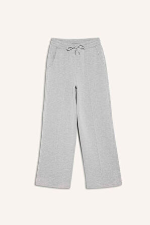 Straight Fit Beli Bağcıklı Cepli Düz Paça Eşofman Altı