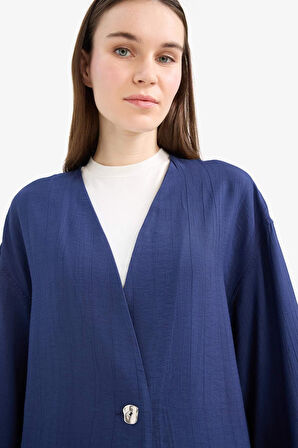 DeFacto Relax Fit V Yaka Krinkıl Kumaş Uzun Kollu Tesetür Tunik E7983AX25SMNV241