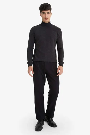 DeFacto Slim Fit Dar Kesim Balıkçı Yaka Basic Düz Triko Kazak R1124AZ25WNGR210