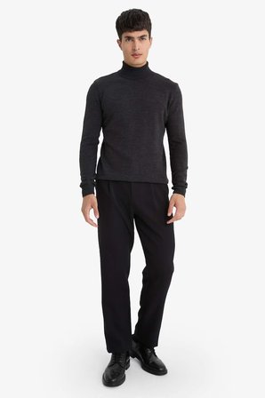 DeFacto Slim Fit Dar Kesim Balıkçı Yaka Basic Düz Triko Kazak R1124AZ25WNGR210