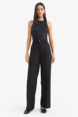 Afra x Defacto Slim Fit Dar Kesim Halter Yaka Atlet