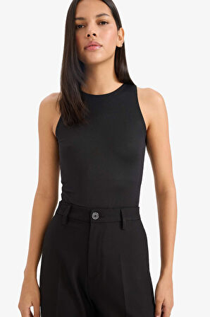 Afra x Defacto Slim Fit Dar Kesim Halter Yaka Atlet
