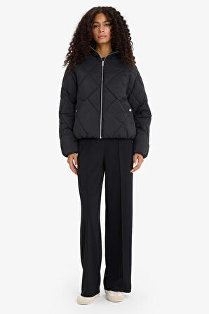 Su Geçirmez Regular Fit Kapüşonlu Mont