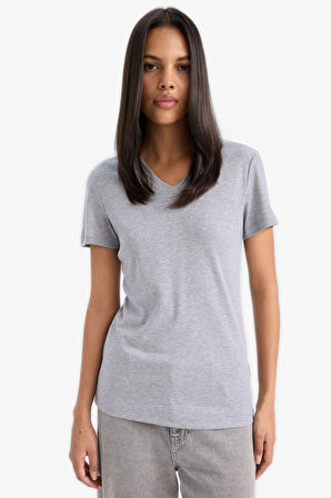 Slim Fit Dar Kesim V Yaka Basic Düz Ribana Kısa Kollu Tişört