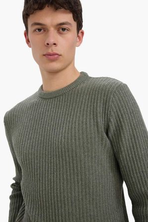 DeFacto Standart Fit Bisiklet Yaka Basic Dokulu Triko Kazak E0811AX25WNKH268