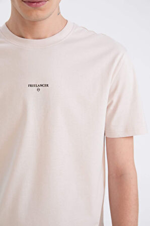 DeFacto %100 Pamuk Regular Fit Bisiklet Yaka Baskılı Kısa Kollu Tişört D5559AX25SPBG802