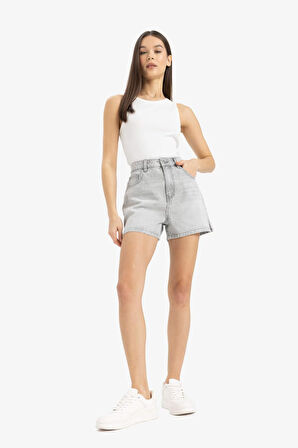 Mom Fit Yüksek Bel Kısa Paça Jean Şort