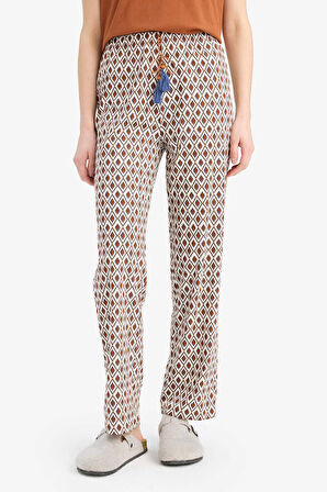 DeFacto Pijama Takımı Kısa Kollu Pijama Üstü Esnek Belli Pijama Altı-Fall in Love E0276AX25SPBN125