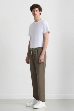 DeFacto %100 Pamuk Relax Fit Rahat Kesim Yazlık Müslin Kısa Paça Pamuklu Jogger Pantolon D6260AX25SPKH403