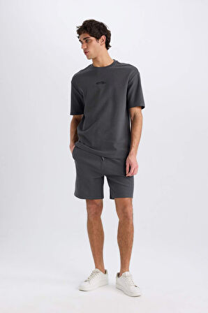 Regular Fit Düz Paça Şort