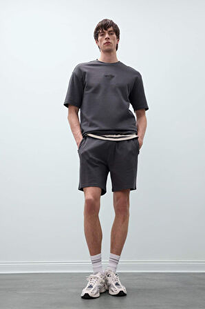 Regular Fit Düz Paça Şort