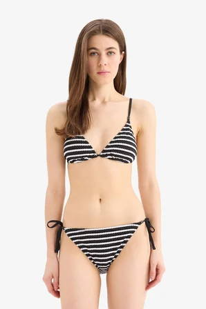 DeFacto Çizgili Tül Bağcıklı Bikini Altı E0146AX25SMBK81