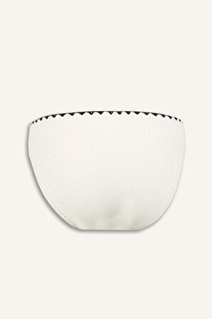 DeFacto Regular Fit Bürümcük Bikini Altı-Fall in Love E0309AX25SMWT16