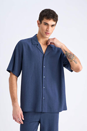 DeFacto Relax Fit Polo Yaka Pamuklu Yazlık Kısa Kollu Gömlek D8875AX25SMNV256