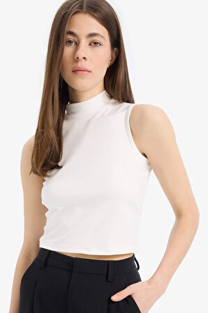 Slim Fit Dar Kesim Yarım Balıkçı Yaka Atlet