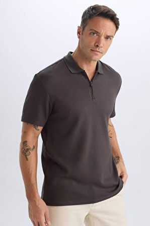 DeFacto Regular Fit Yarım Fermuarlı Dokulu Kısa Kollu Polo Tişört D7227AX25SPKH190