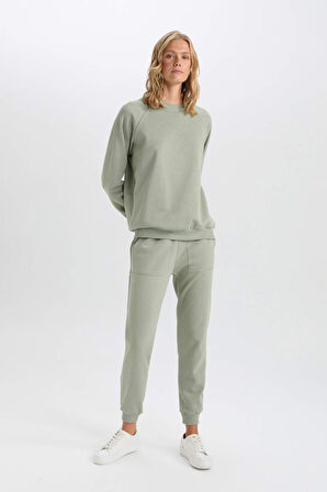 DeFacto Regular Fit Jogger Kışlık Eşofman Altı Basic Düz Beli Lastikli Bağcıklı Cepli V2699AZ24WNKH499