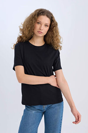 Regular Fit Bisiklet Yaka Basic Düz Kısa Kollu Tişört