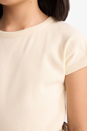 DeFacto Kız Çocuk Slim Fit Dar Kesim Bisiklet Yaka Basic Düz Fitilli Kaşkorse Kısa Kollu Tişört B3053A825SMER183