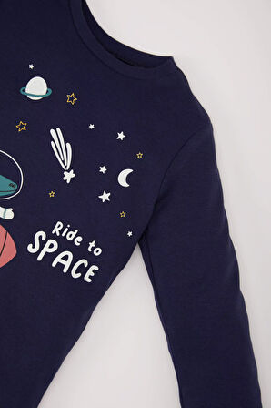 DeFacto Erkek Bebek Pijama Takımı Uzay Baskılı Uzun Kollu Üst Beli Lastikli Uzun Alt D9068A525SPNV256