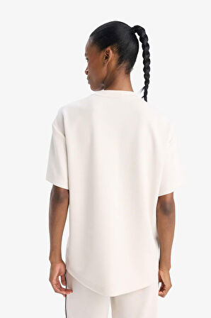 DeFactoFit Oversize Geniş Kalıp Bisiklet Yaka Sporcu Modal Kısa Kollu Tişört D7127AX25SPER218