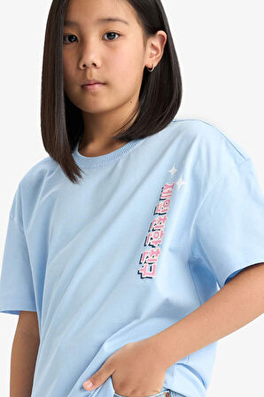 DeFacto Kız Çocuk Oversize Geniş Kalıp Bisiklet Yaka Sırt Baskılı Kısa Kollu Tişört E0367A825SMBE745