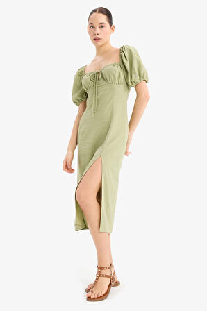 Kalp Yaka Yırtmaçlı Keten Karışımlı Kısa Kollu Midi Elbise