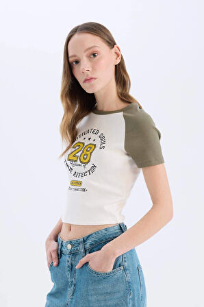 Defacto E0678 Haki Coool Fitted Bisiklet Yaka Baskılı Fitilli Kaşkorse Kısa Kollu Tişört